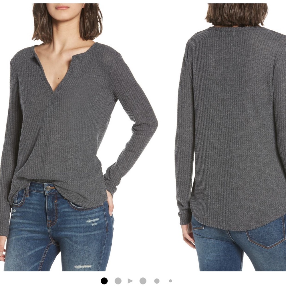 Socialite Thermal Henley Top. Brand new with tags. Size Medium. Gray.